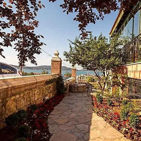 Hotel Cunda Esen