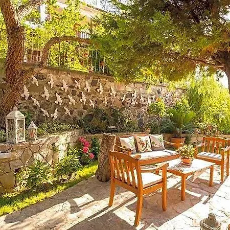 Cunda Esen Hotel 3*
